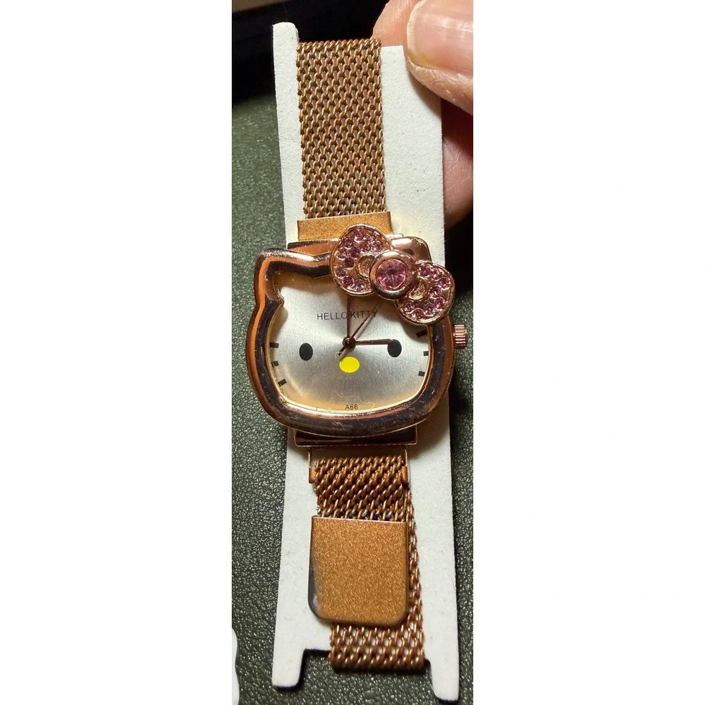 Hello Kitty‎ Watch Women Rose Goldtone Excellent Mesh Rhinestone 7